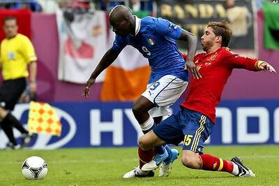 Balotelli may lose place in Italy's lineup