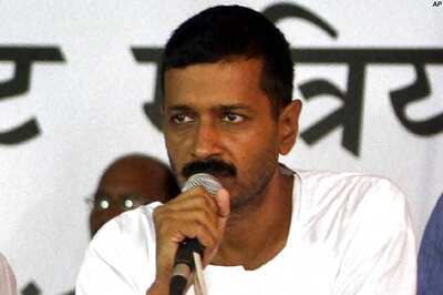 I-T dept must probe DLF-Vadra deals: Kejriwal