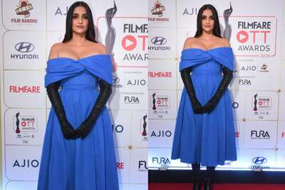 Sonam Kapoor Stuns In A Blue Off-Shoulder Dress At An Award Function, Watch Video