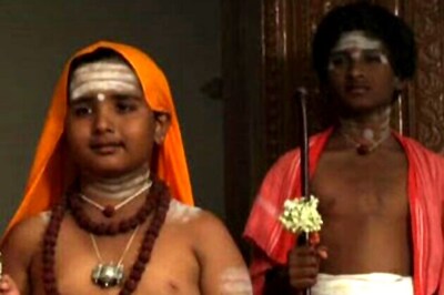 'Kamsale Kaisale' is about the lost folk arts