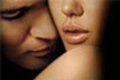 Activist's 'sex-for-nuke-veto' offer to German prez