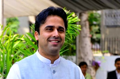 'Tired of Waiting': Son of Sonia's Top Lieutenant Ahmed Patel 'Opens His Options' Before Gujarat Polls