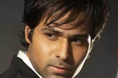 Housing society wants Hashmi's apology for charges