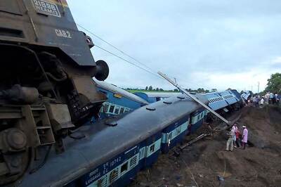 Twin train derailment in Madhya Pradesh leaves 30 dead, several injured, hundreds rescued