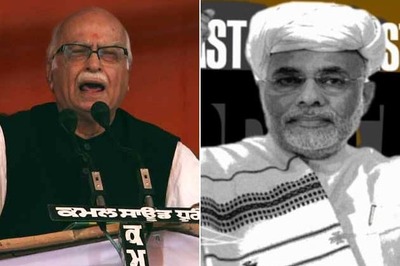 No difference between Modi, Advani: Congress