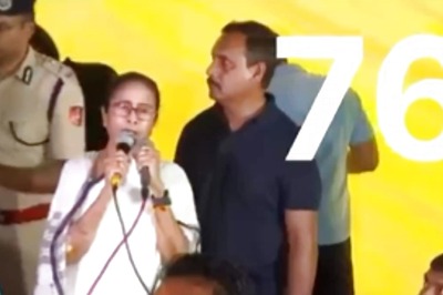 'I, Me, Myself': Mamata Panned For '76 Self-References' In Address To Kolkata Doctors At Protest Site