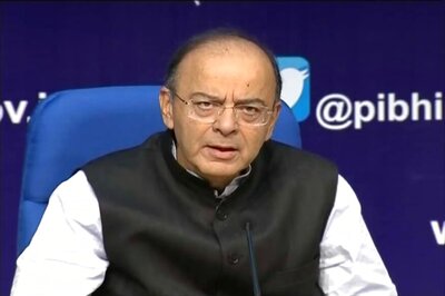 GST Council Meet LIVE: Eating Out to be Cheaper After Rate on Restaurants Slashed to 5%