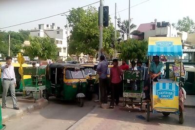 Only Marathi speaking drivers will be given autorickshaw permits: Maharashtra government