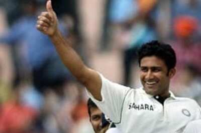 Kumble spins cloud over Worcestershire
