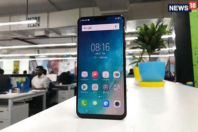 Vivo X21 First Look: A Super AMOLED Notch Display With a Fingerprint Sensor Under it