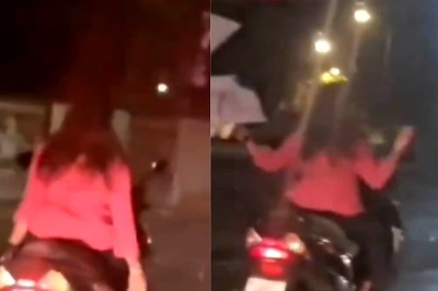 Woman Tries Her Luck On Busy Road, Rides Scooty Hands-Free