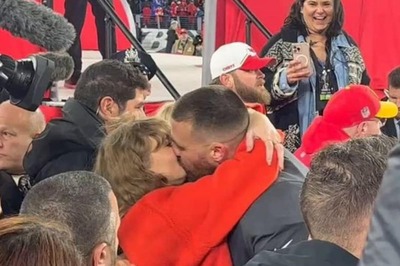Taylor Swift Kisses Travis Kelce On Field As Kansas Chiefs Clinch Super Bowl Spot