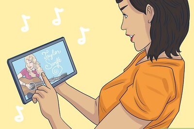 How to Be a Fan of Taylor Swift