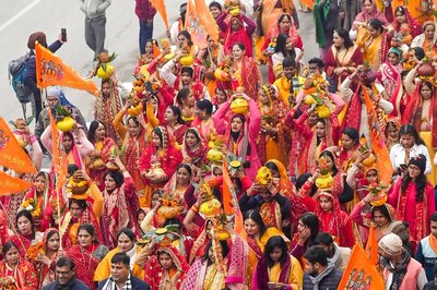 Firozabad Bangles with Images of Lord Ram Reach Ayodhya for Distribution Among Devotees on Jan 22