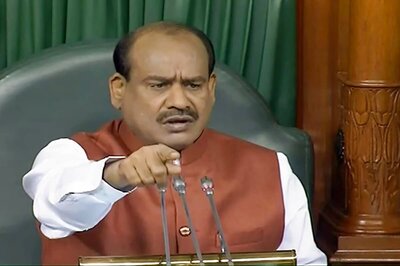 People Have Wholeheartedly Responded to PM's Call for 'Aatma-nirbhar Bharat': LS Speaker