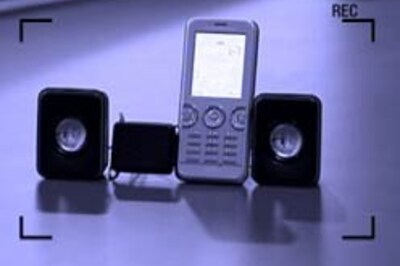 TN goes Karnataka's way, bans cell phones in schools