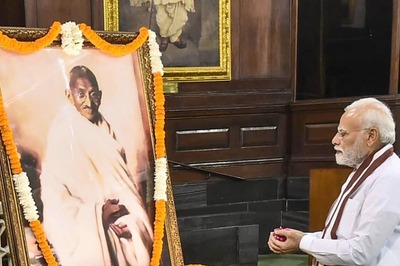 Diary to Development Model: How Bapu Has Inspired Narendra Modi to Keep Marching On