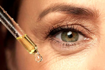 4 Natural Retinol Substitutes That Should Be On Your Shelf