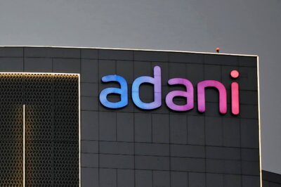 Adani, Apollo Hospitals Evaluating Bids to Acquire Majority Stake in Metropolis Healthcare