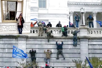 US Issues Domestic Terrorism Alert Against Anti-govt Extremists Early in Biden's Term