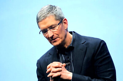 Apple CEO apologises for error-ridden maps app