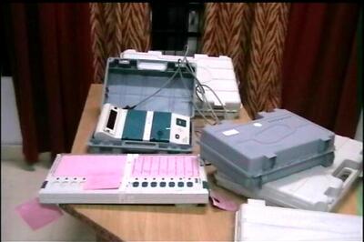 Punjab: BSP claims tampering of EVMs in Mansa