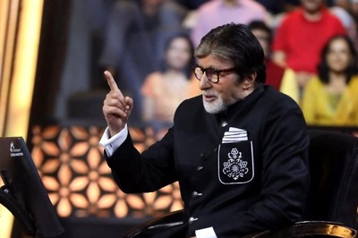 'All By Your Grace': Amitabh Bachchan Thanks His Fans For Showering Love On His 82nd Birthday