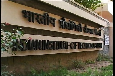 IIT Delhi director quits over land to Tendulkar cricket academy, dues to Subramanian Swamy