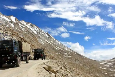 News18 Afternoon Digest: Chinese Troops Fire in Air in Another Attack Bid, Sushant Singh's Sisters Charged With Abetment to Suicide