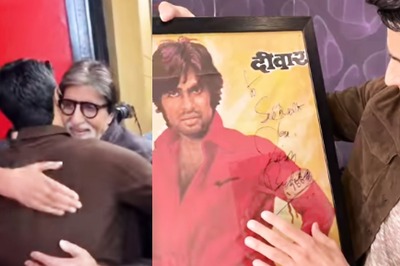 Sidharth Malhotra Has Fanboy Moment With Amitabh Bachchan, Makes Him Sign Deewaar Poster, Watch