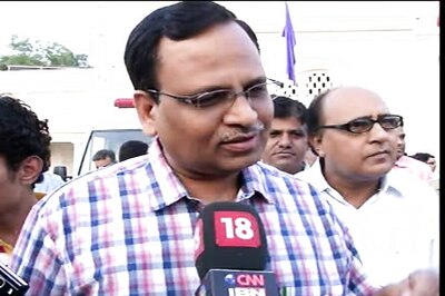 CBI Examines Delhi Minister Jain in Money Laundering Case