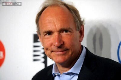 Web inventor Tim Berners-Lee says Internet should be 'human right'