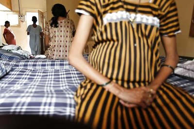 5-year Wait for Surrogacy too Long for Those Who Marry Late: Parliamentary Panel