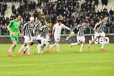 Juventus poised to claim third straight Serie A title