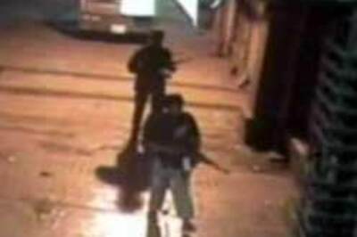 Muslim forum backs Sena, says hang Kasab without trial