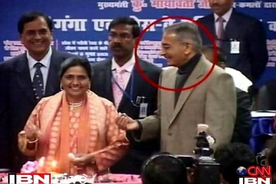 Taj corridor case: police file FIR against 4