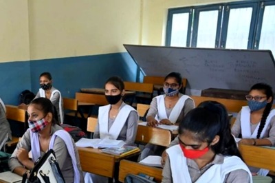 CBSE Board Exams 2022: Give Option of Both Online, Offline Papers, Demand Students