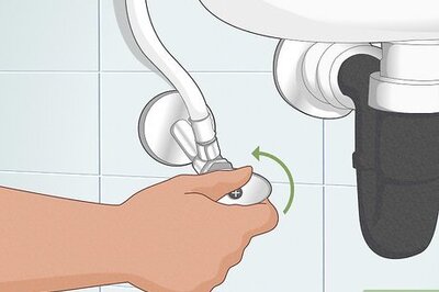 How to Repair a Faucet That Leaks