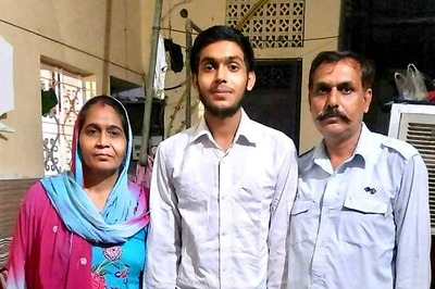 DTC Driver's Son Prince Kumar Tops CBSE Class 12 Exam in Science Stream