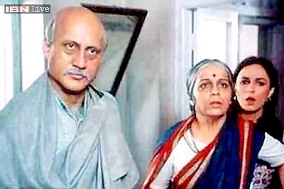 Hansal Mehta wants to remake 'Saaransh'