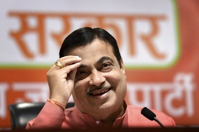 Nitin Gadkari Assures Auto Industry of All Possible Support to Avert Slowdown