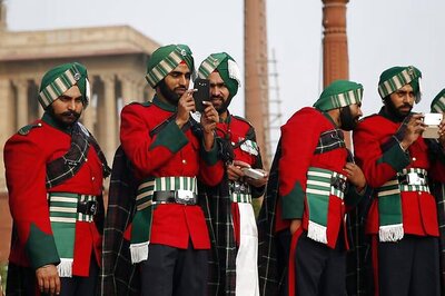 GST won't impact growing Indian smartphone market: Report