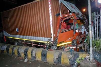 Truck Driver Mows Down Class 12 Girl in Delhi, Then Dies in an Accident Soon After
