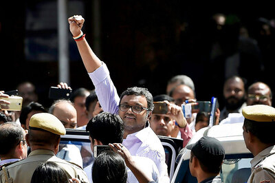 Delhi Court Grants Bail to Karti Chidambaram's CA Bhaskaraman in INX Media Case