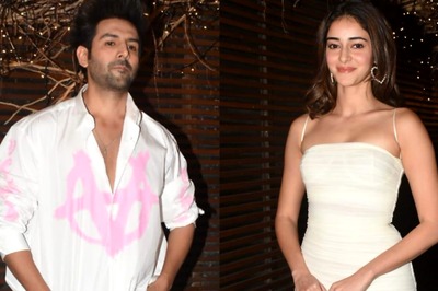Ananya Panday Creates Stir With Sizzling Entry at Kartik Aaryan's Party After Their Rumoured Breakup