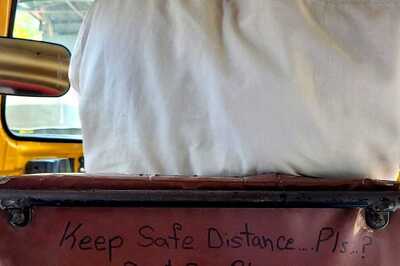 Auto Rickshaw Driver's 'Warning' Message for Passengers Has Desis in Splits