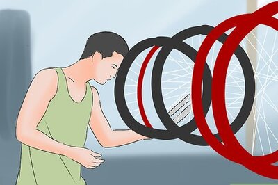 How to Ride a Bicycle in Jakarta