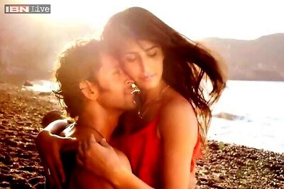 'Bang Bang' tweet review: Slow in parts, the film's strengths are its action sequences, stunts and good-looking protagonists