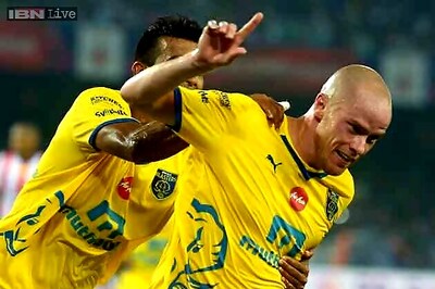 Atletico de Kolkata rope in Iain Hume for second edition of ISL