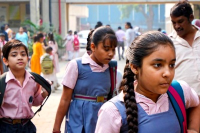 Only 25% Govt Schools in Tamil Nadu Have Internet Access, Gujarat and Kerala Tops List With 94%
